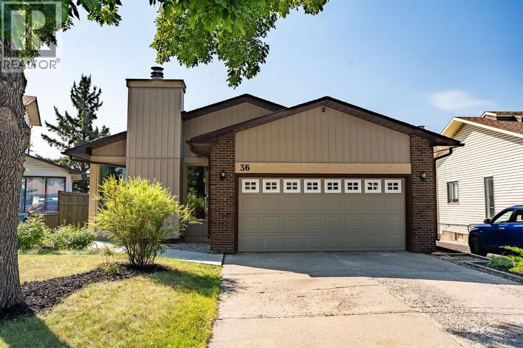 36 Berkley Place NW