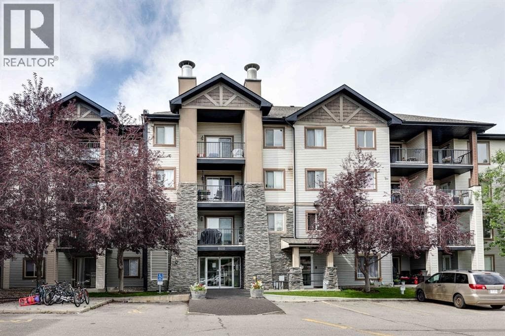 1323, 8 Bridlecrest Drive SW