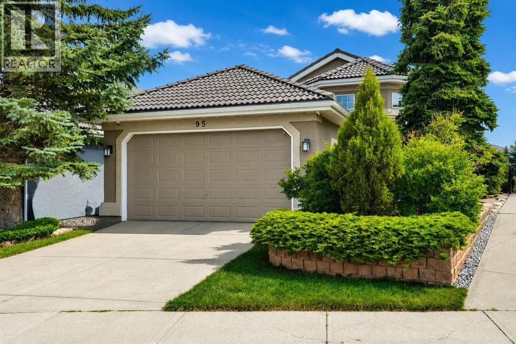 95 Citadel Grove NW