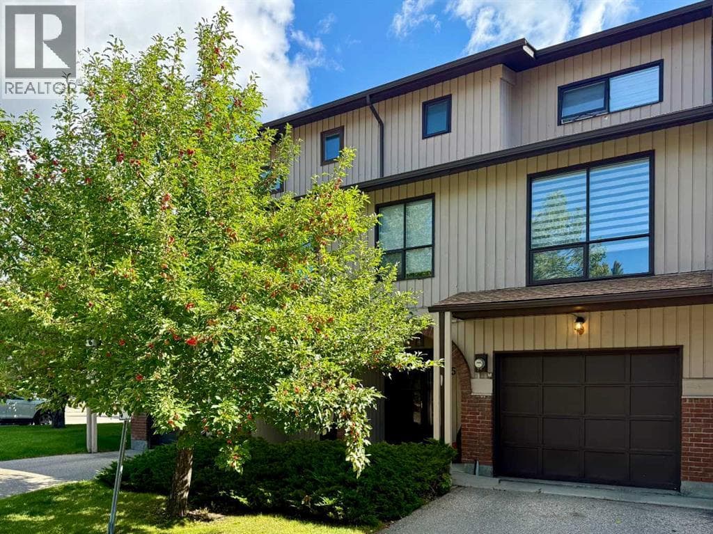 58 Canterbury Gardens SW