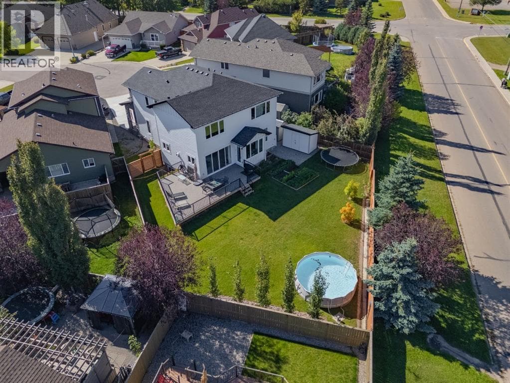 30 Silverstone Place