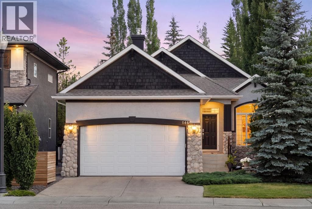 146 Discovery Ridge Way SW