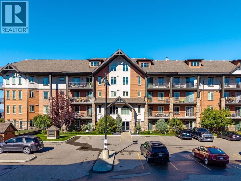 2203, 15 Sunset Square