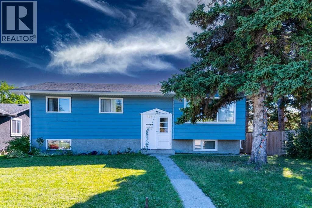 823 Sabrina Road SW