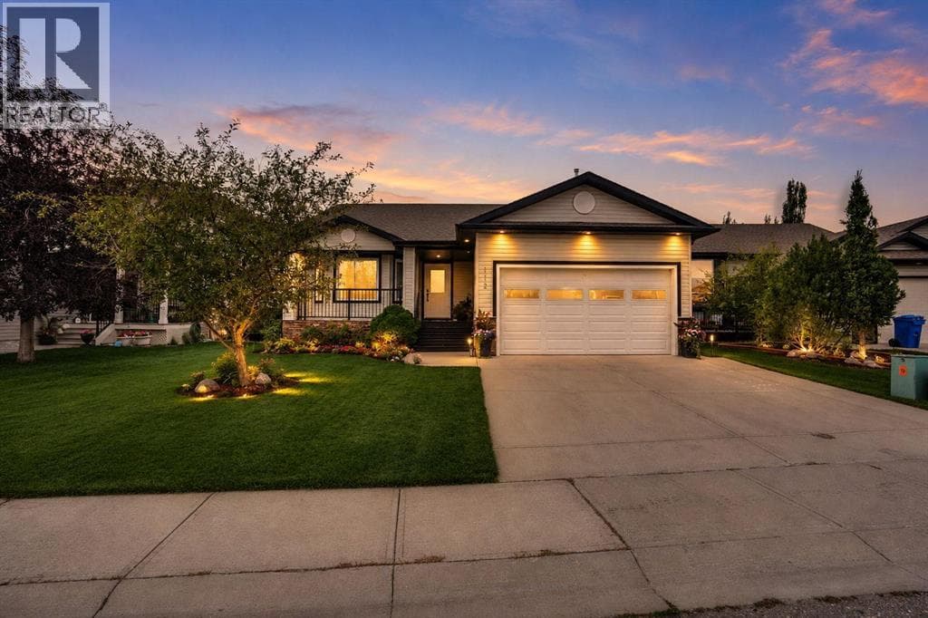 112 Aspen Creek Crescent