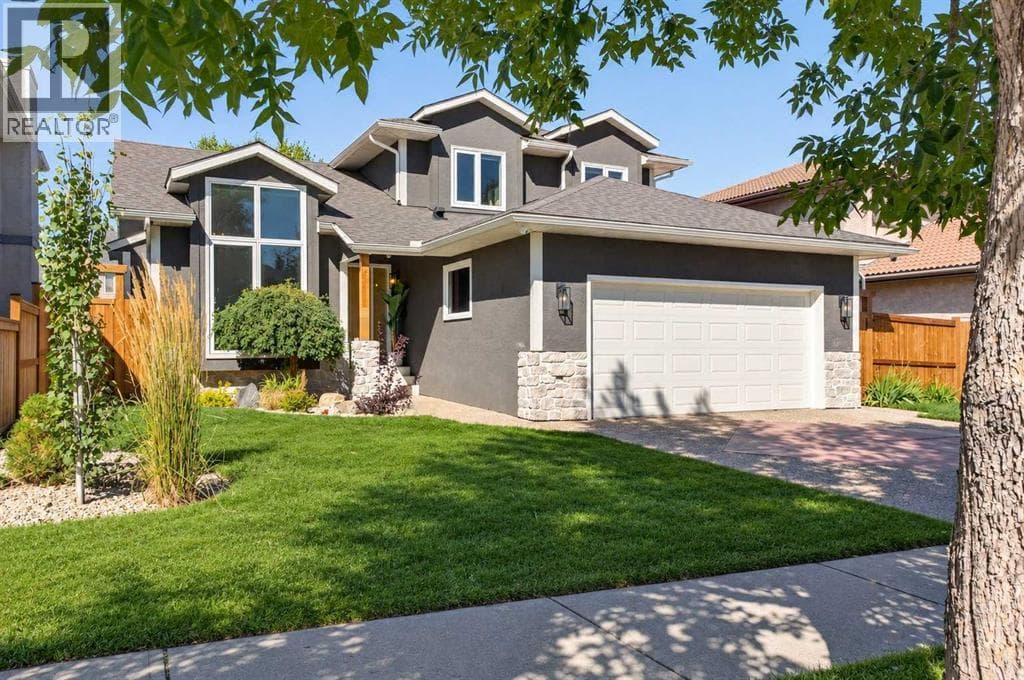 8285 Edgebrook Drive NW