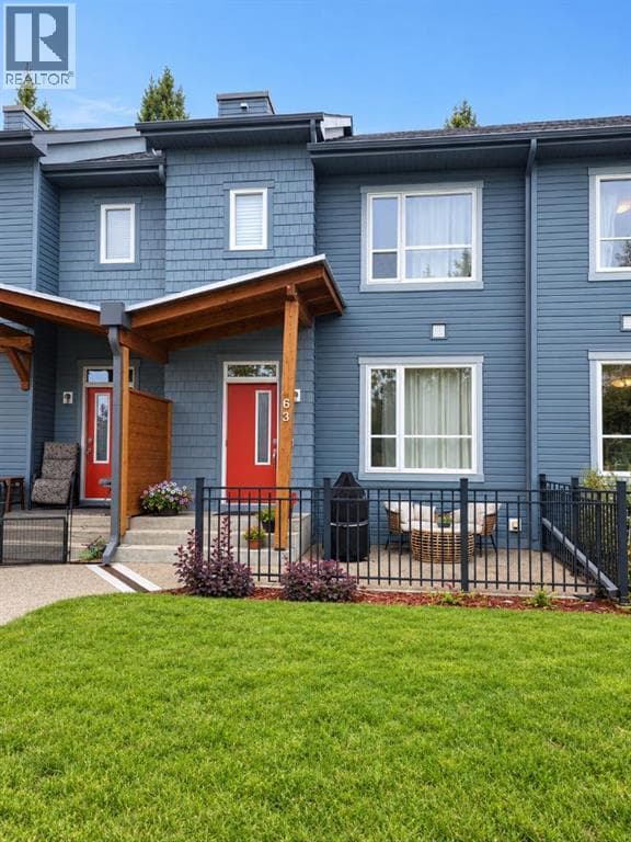 63 Chapalina Square SE