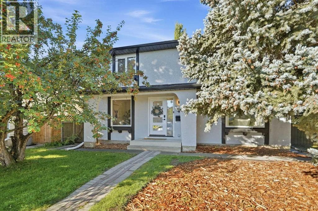 44 Cedarwood Bay SW