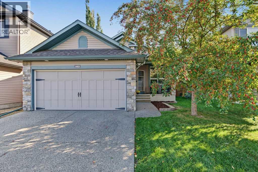 162 Brightonstone Landing SE