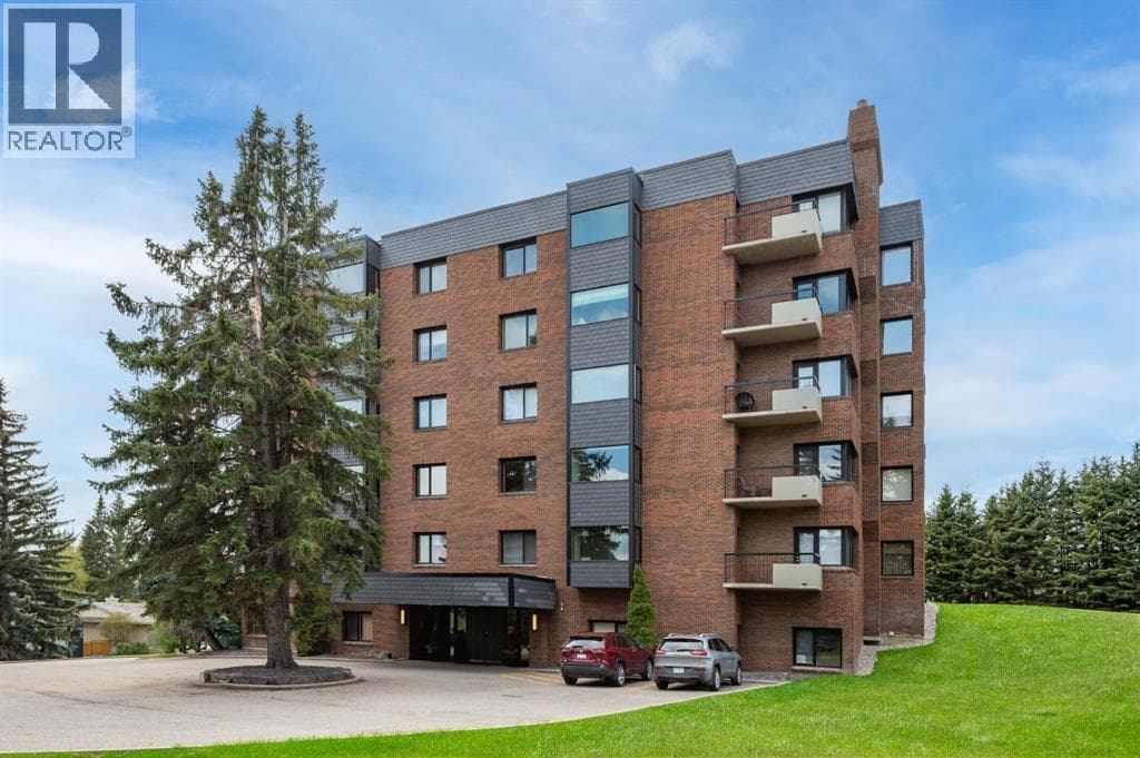 4N, 222 Eagle Ridge Drive SW