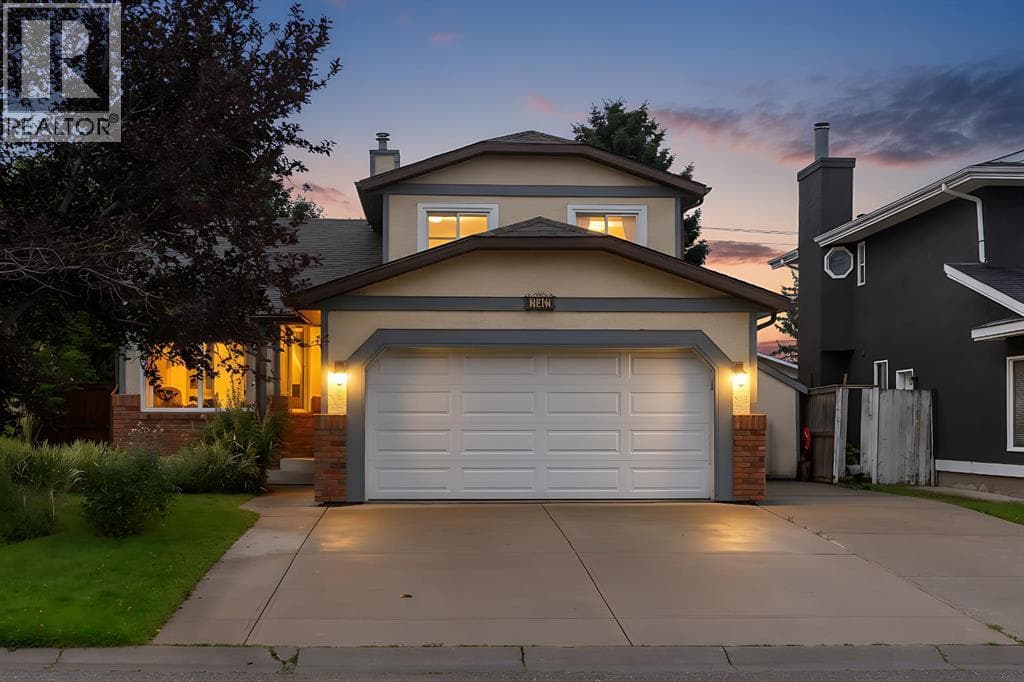 107 Hawkhill Place NW