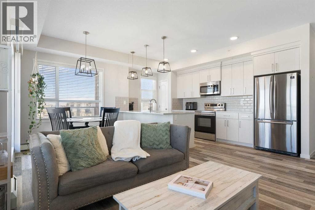 402, 300 Harvest Hills Place NE