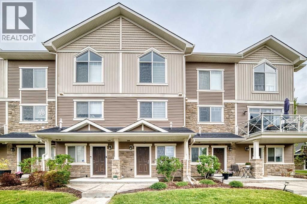 97 Skyview Ranch Manor NE