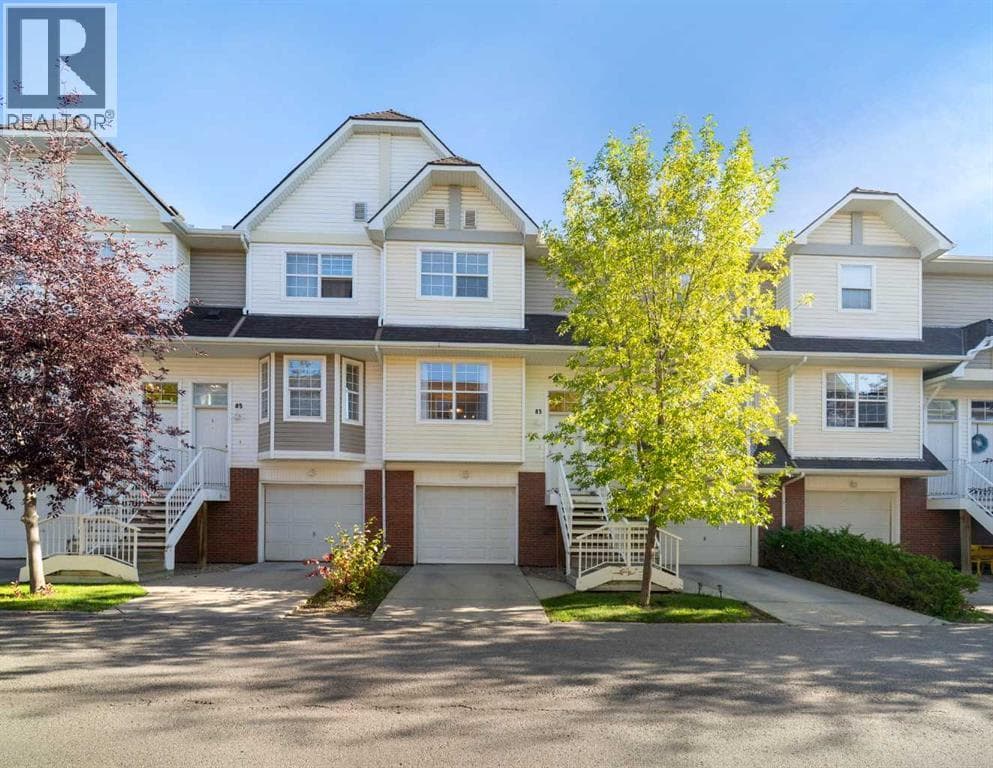 83 Tuscany Springs Gardens NW