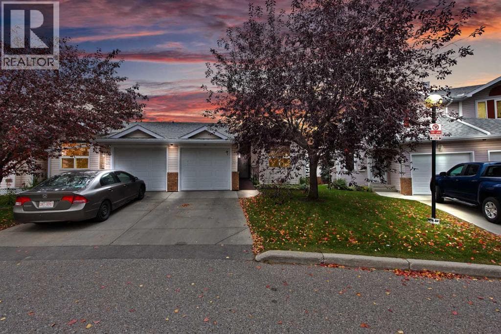 104 Catalina Circle NE