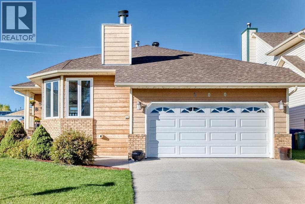 200 Downey Place