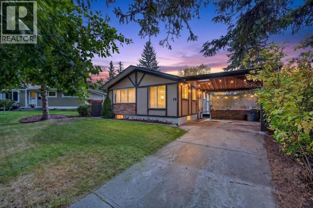 79 Ferncliff Crescent SE