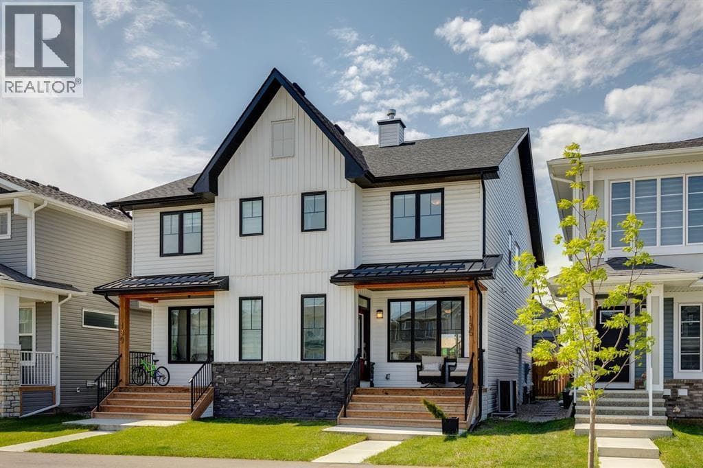 135 Creekstone Drive SW