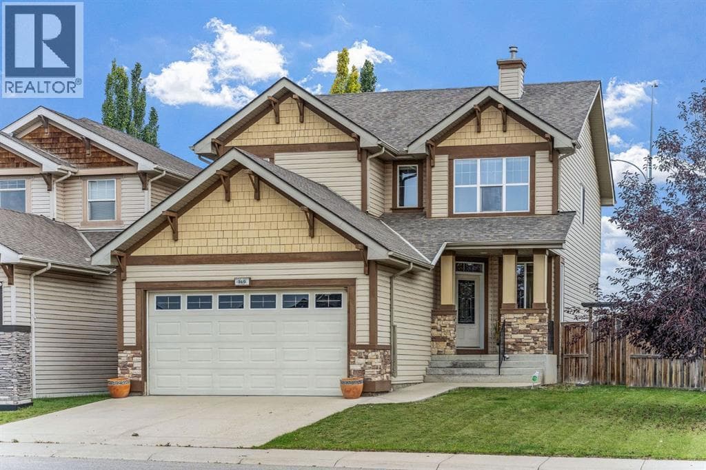 160 Royal Oak Heights NW