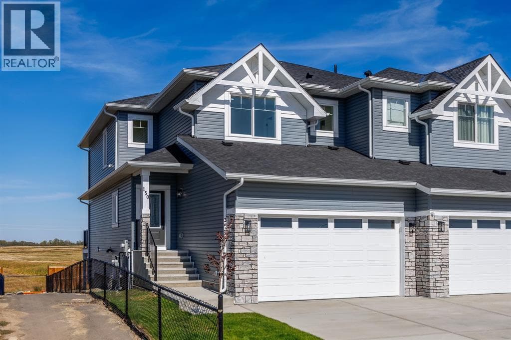 150 Lakewood Crescent