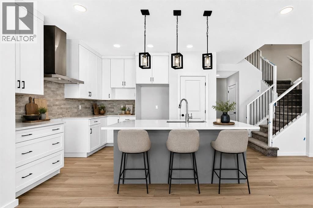 79 Creekside Rise SW