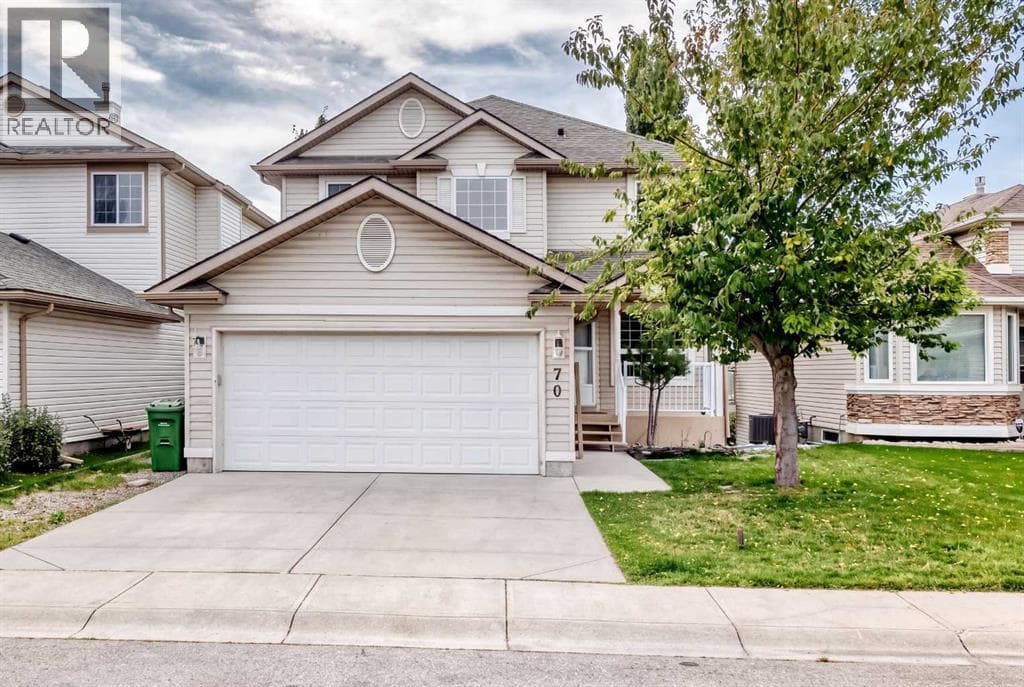 70 Country Hills View NW