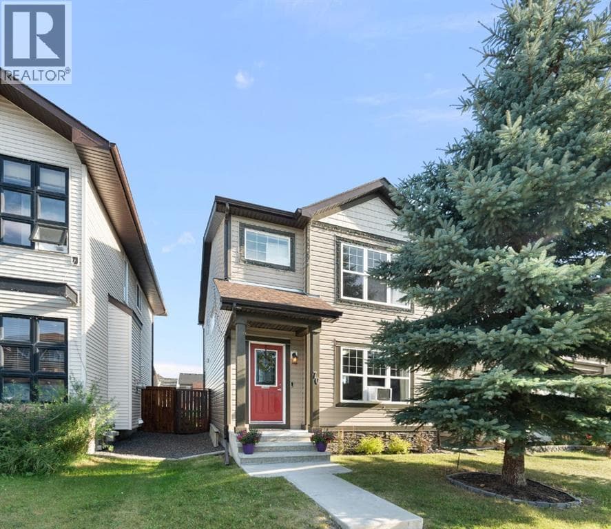 70 Walden Manor SE