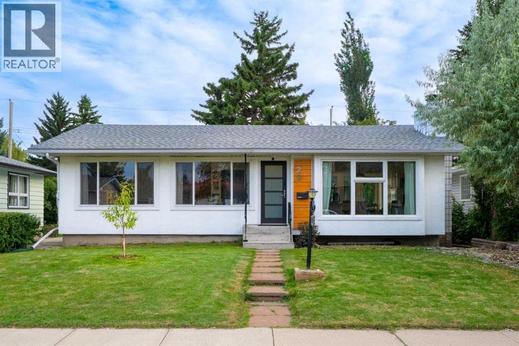 29 Hillary Crescent SW
