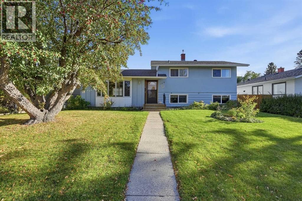 120 Fairview Crescent SE