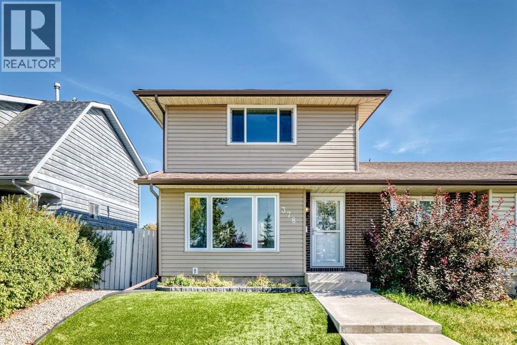 378 Midridge Drive SE