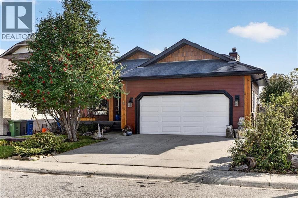 5 Sunset Crescent
