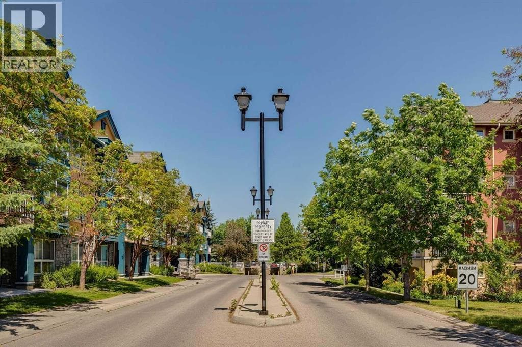 340, 22 Richard Place SW