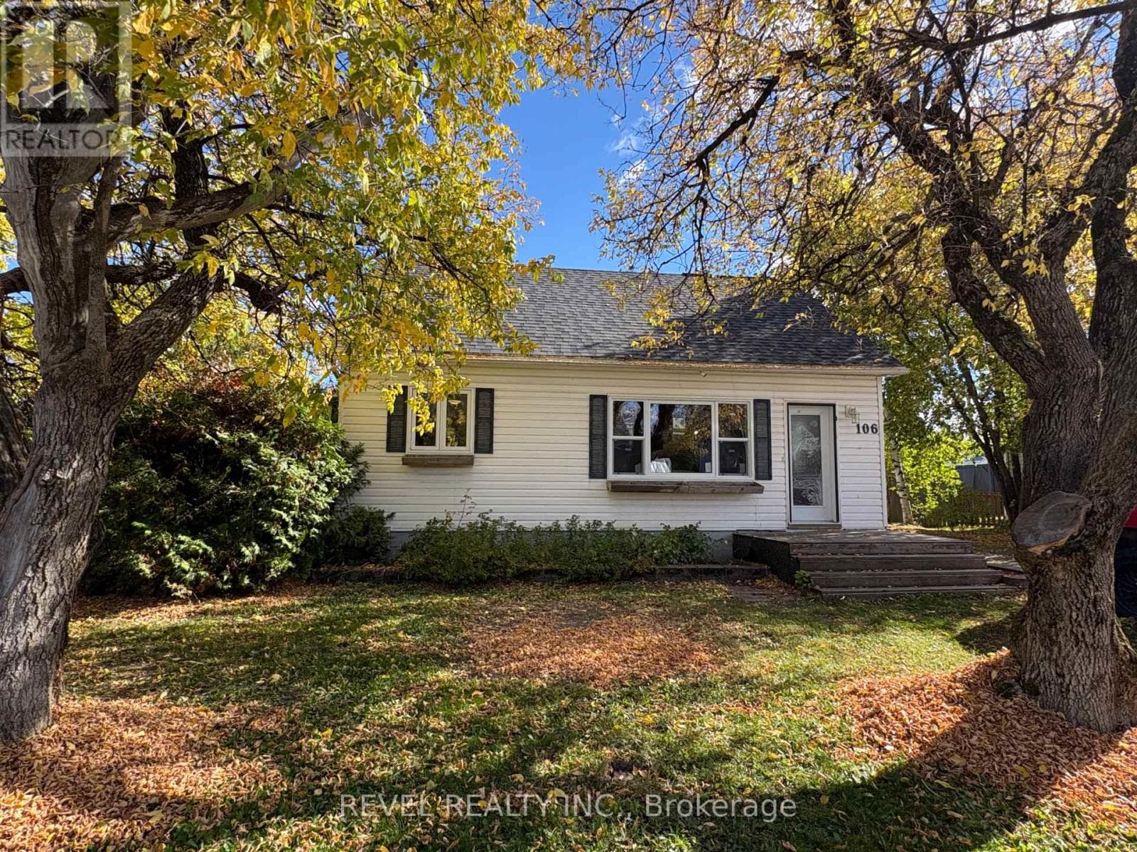 106 FIFTEENTH AVENUE