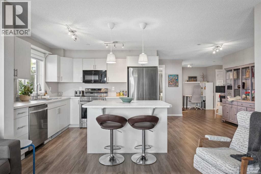 4201, 279 Copperpond Common SE