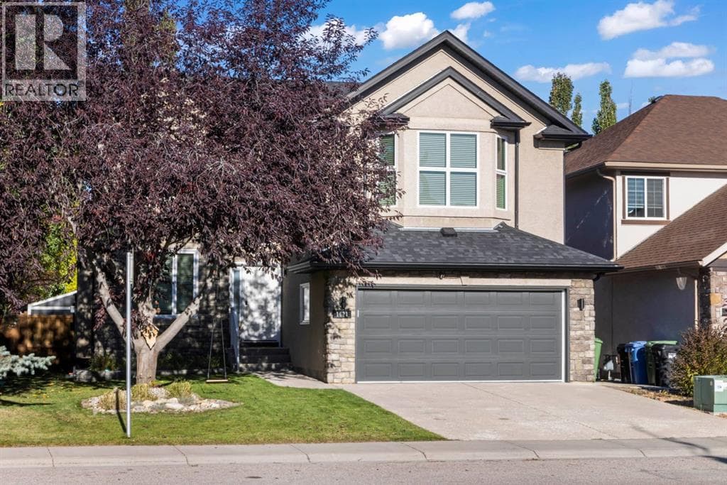 1621 Strathcona Drive SW