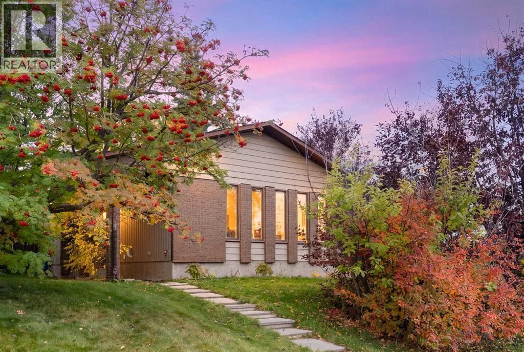 107 Bermuda Close NW