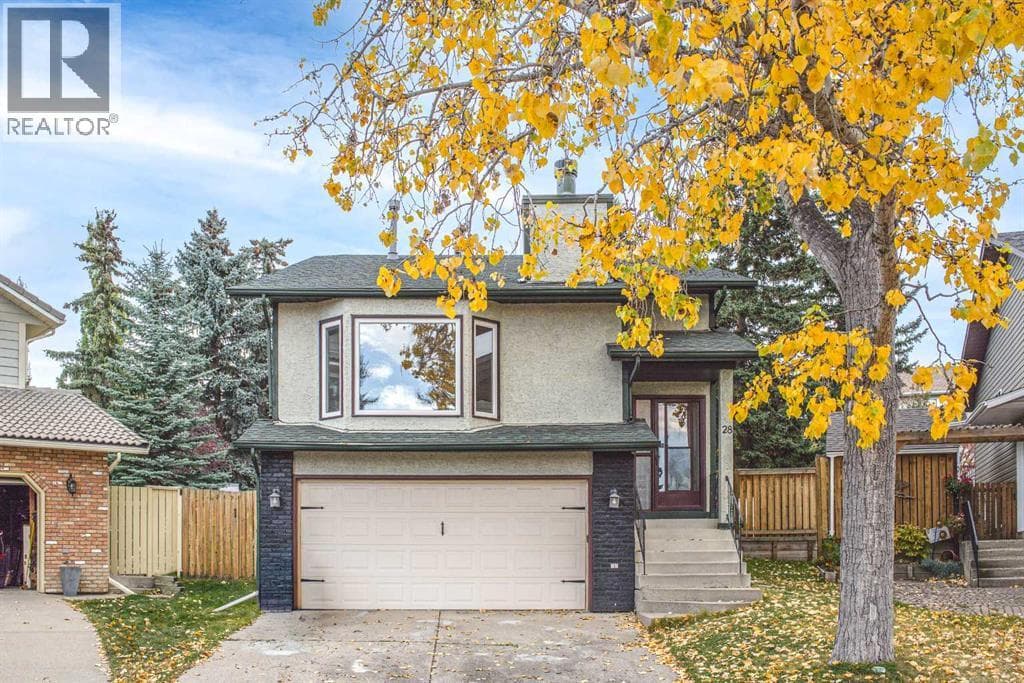 28 Hawkcliff Place NW