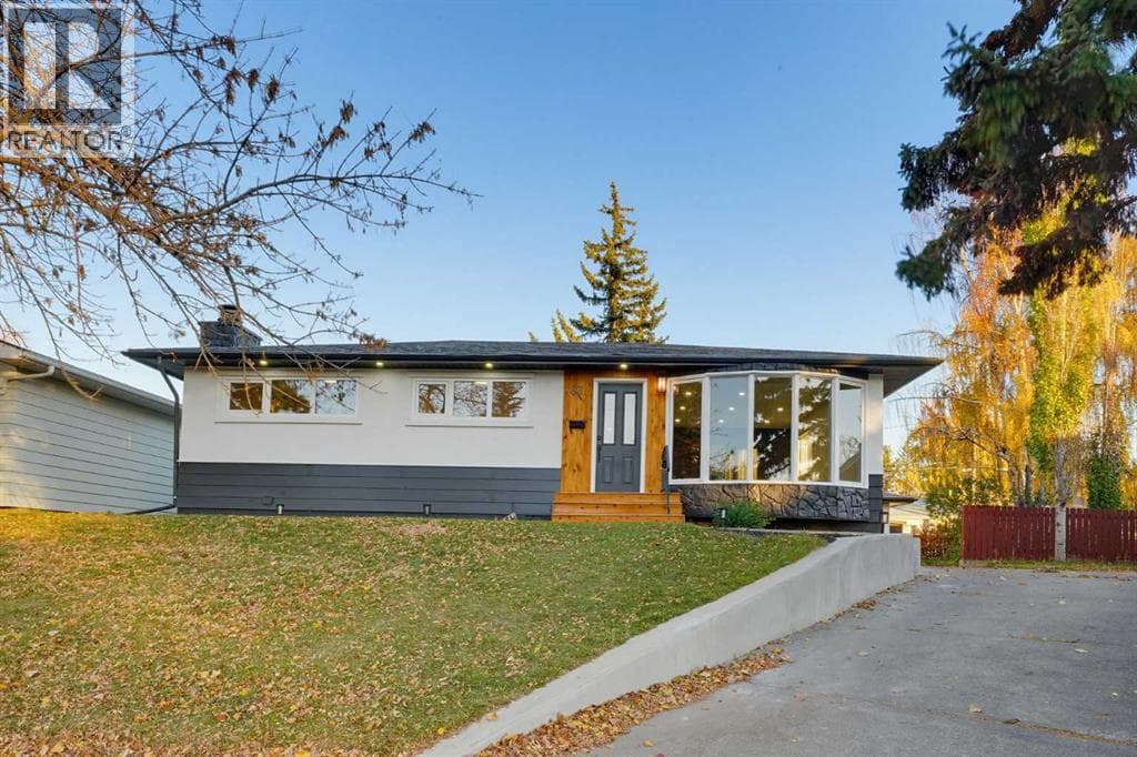 83 Ferncliff Crescent SE