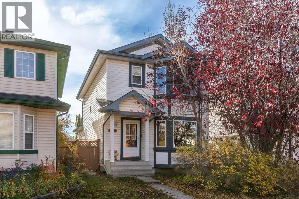 127 Erin Meadow Crescent SE