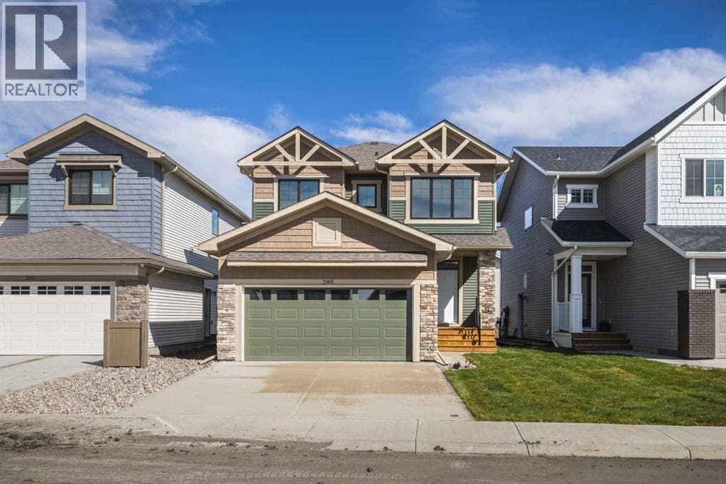 312 Montrose Crescent SE
