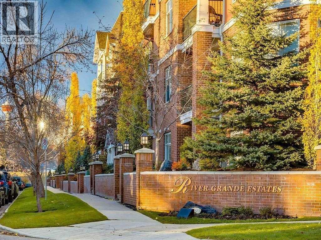 302, 2320 Erlton Street SW