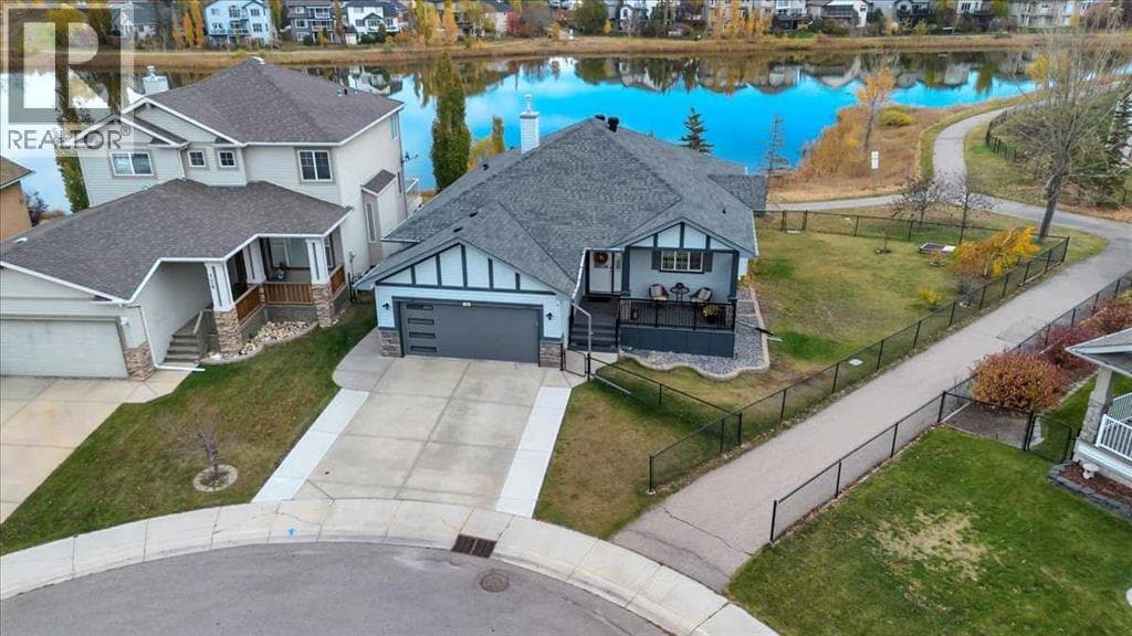 124 West Creek Glen