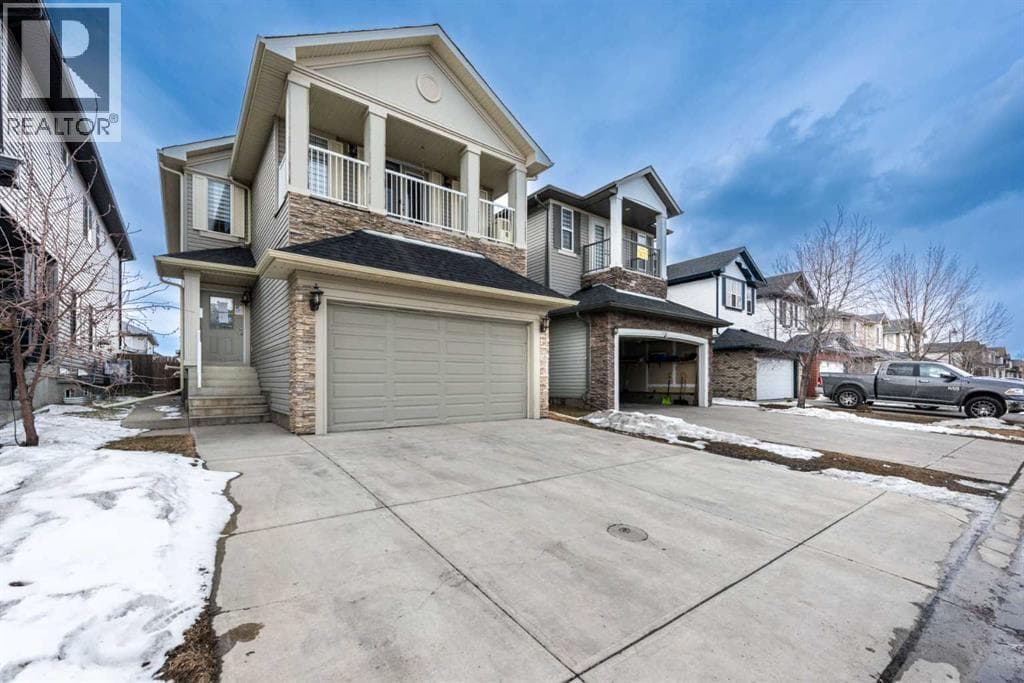 422 Taralake Way NE