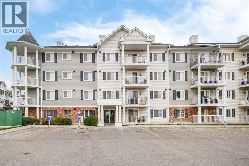 4301, 31 Country Village Manor NE
