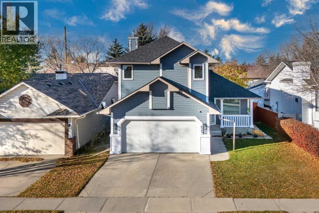 835 Coventry Drive NE