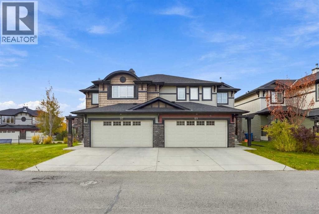 121 Springmere Grove