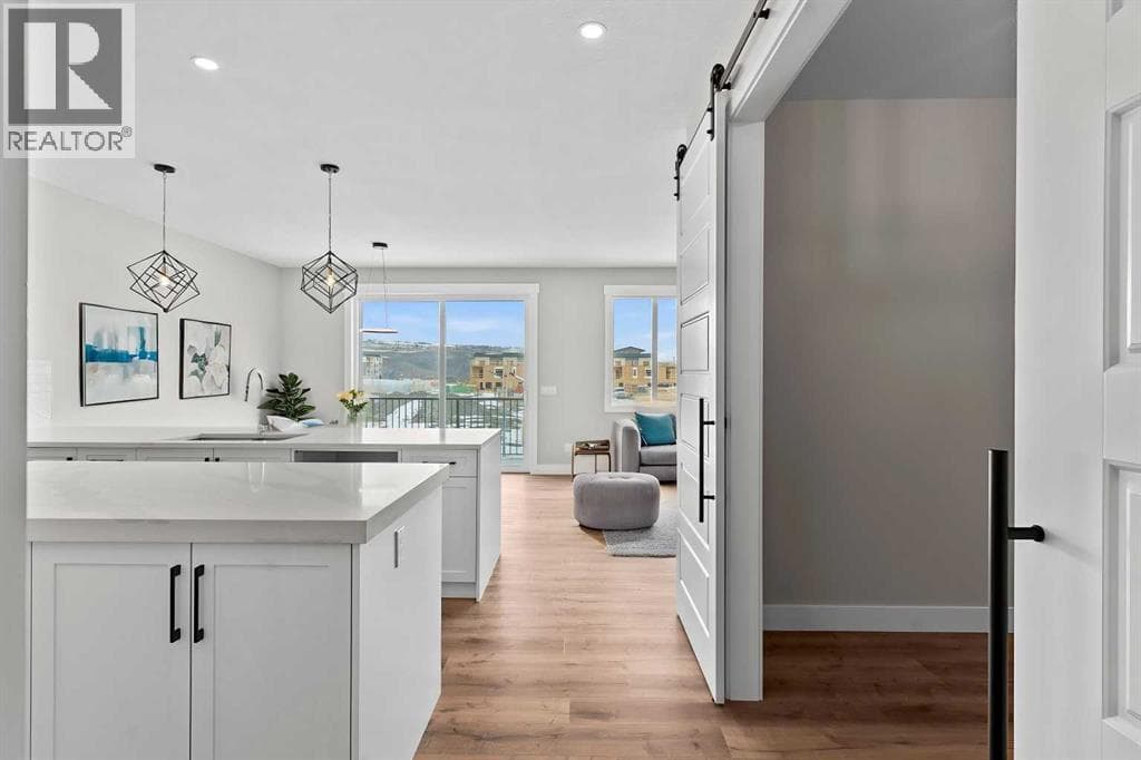 160 Vantage Drive