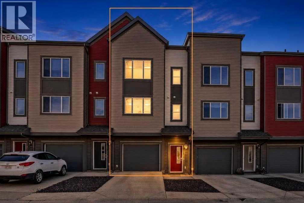 227 Copperpond Row