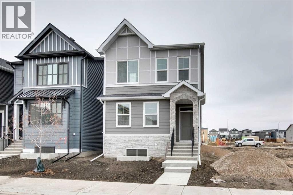 32 Snowberry Common SE