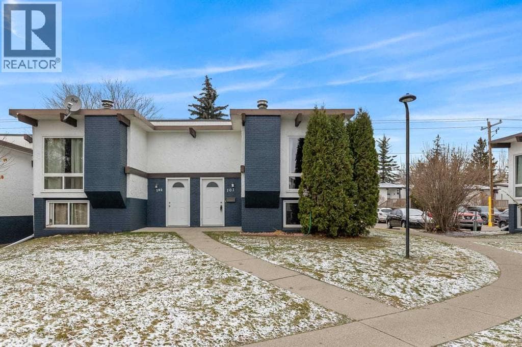 101 Pinemont Bay NE